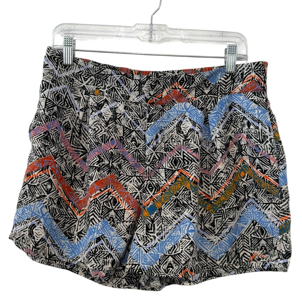 Harlowe & Graham Medium Multicolor Geometric Print High Rise Shorts Lightweight